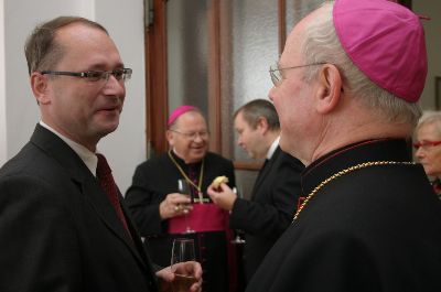pontifikalamt_und_empfang_12_20101010_2050147710