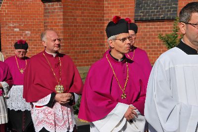 pontifikalamt_und_empfang_70_20101010_1524678259
