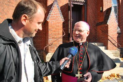 pontifikalamt_und_empfang_75_20101010_1554418254